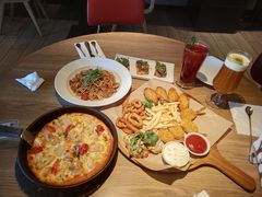 -必胜客(欧亚卖场店)