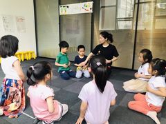 -猴有戏教育戏剧·音乐剧·主持口才·演讲朗诵辩论(环球港华师大校区)