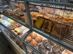 -好利来(康虹路店)