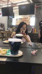 -Hair Co.一间沙龙