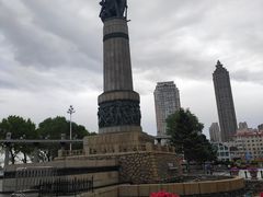 -人民防洪胜利纪念塔