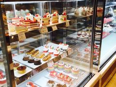 -巴黎贝甜(常德路店)