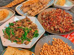 -许哥东北烧烤·铁丳烤串·宫后夹肉(繁花中心店)