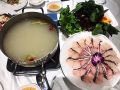 -海鸿荟·沿江菜(中山北路店)