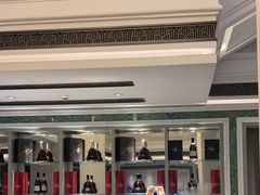 -浅深(世茂滨江精品店)