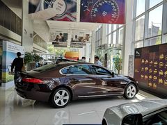 -上海伟杰·捷豹路虎4S店(闵行店)