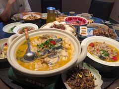 -桐湾大院·桐庐菜(滨江店)