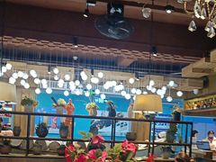 -领鲜活海鲜榴莲自助火锅(东门店)