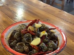 -冶建镜子·老南昌大排档·江西虾王(总店)