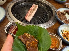 -明洞阿姨·韩式酱蟹烤肉·创意料理(三元桥店)