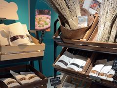 -纳鲁孜·新疆特色餐厅(上海悦荟广场店)