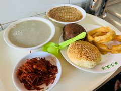 -尹三豆汁(天坛店)