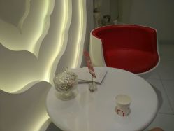 -咪咪比基尼脱毛专业店