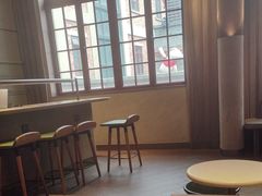 -星巴克臻选(上海今潮8弄店)