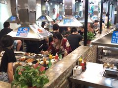 -马路牙子烧烤音乐酒馆(望京店)