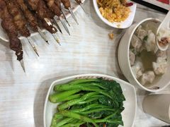 -南城香·饭香串香馄饨香(青年路店)