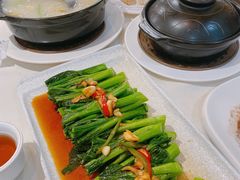 -品香菜馆(旗峰路中侨大厦店)