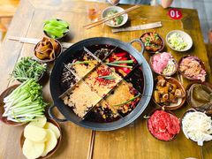 -正南齊北重庆老火锅(光华村直营店)