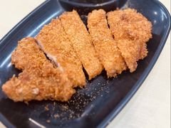 -莱莱小笼·乔艾