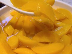 -山河屯铁锅炖·非遗东北菜(南山店)