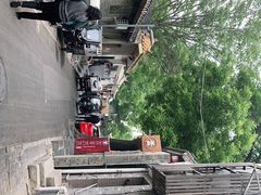 -毛辣果·贵州红酸汤牛肉火锅(西单店)