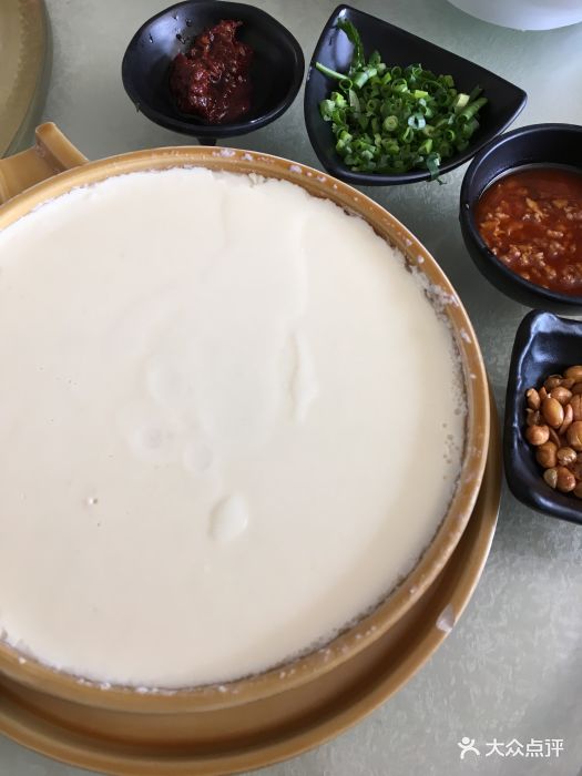 七步场豆腐世家现点豆花图片