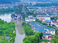 -叠彩山景区