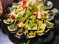 -果松木炭酸菜铜火锅·外婆参鸡汤