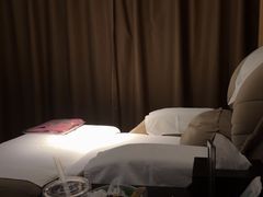-金色印象·4k影院式足体养生(龙腾路店)