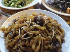 炒牛河-美食店(华贵路店)