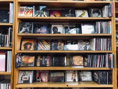 -M.F CDshop唱片店