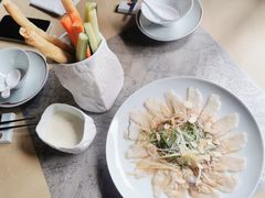 -穹六人间 people 6(岳阳路店)