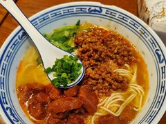 -辣肉面大王(天平路店)