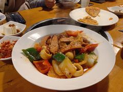 蔬菜炒香肠-咕咕站韩国料理(紫金港店)