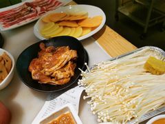 -韩宫宴烤肉·料理(宝山万达店)