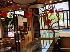 -霸王茶姬(南强街店)