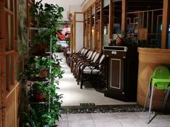 等位区-渝信川菜(西单店)