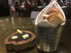 餐前包-AZUL by FUEL蓝色·法式酒馆(琶醍店)