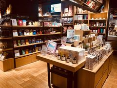 -九木杂物社(恒隆广场店)
