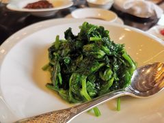 五粮液炒豆苗-北京四季酒店·采逸轩