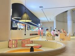 -涨巢·潮玩水疗局