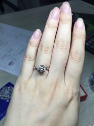 -威德钻石-克拉钻大本营(南京东路店)