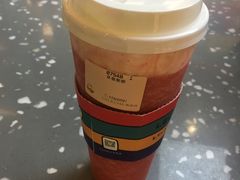 草莓酪酪-LELECHA乐乐茶(上海五角场万达广场店)