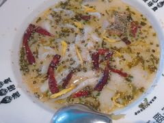 -渔语鱼酸菜鱼新川菜(来福士店)