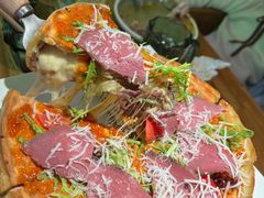 -Dragon Pizza•圆脸龙披萨·牛排餐厅