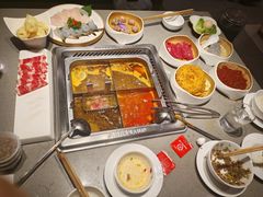 -海底捞火锅(王家湾摩尔城店)