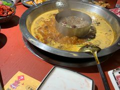 -谭鸭血老火锅(龙湖宝山天街店)