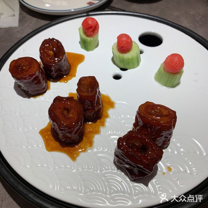 闫府私房菜·百年鲁菜(恒隆店)九转大肠图片