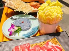 -捞缘猪肚鸡·椰子鸡粤派火锅(方圆荟店)