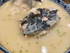 豆腐鱼头汤-山水一号·中餐厅